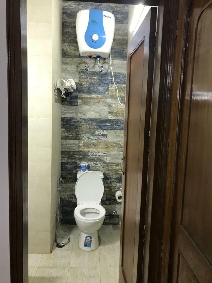 Tatvamasi Homestay Ню Делхи Екстериор снимка